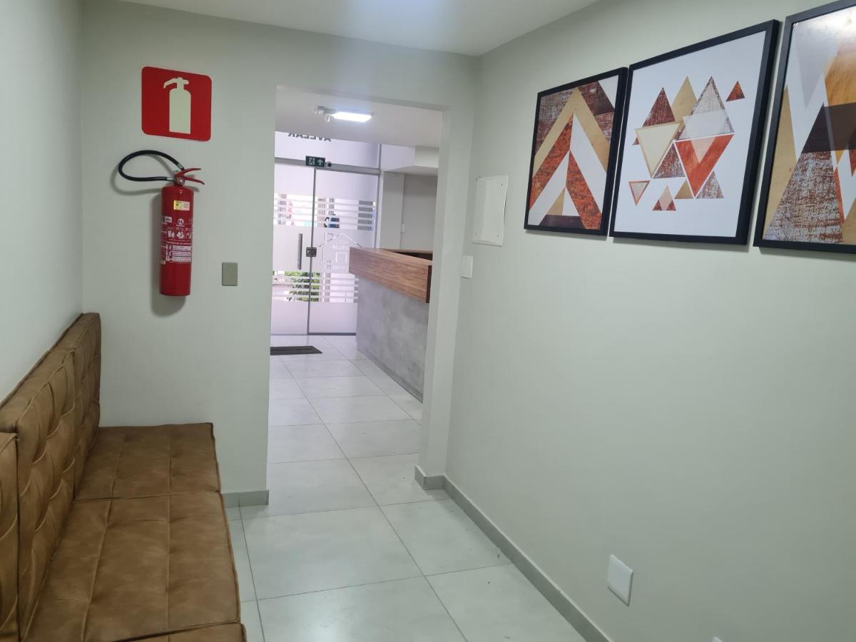 Hotel Avelar Ribeirão das Neves 外观 照片