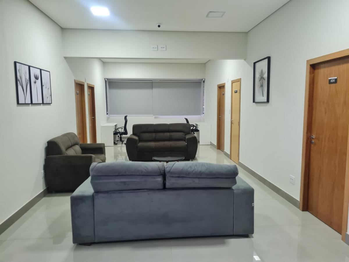 Hotel Avelar Ribeirão das Neves 外观 照片