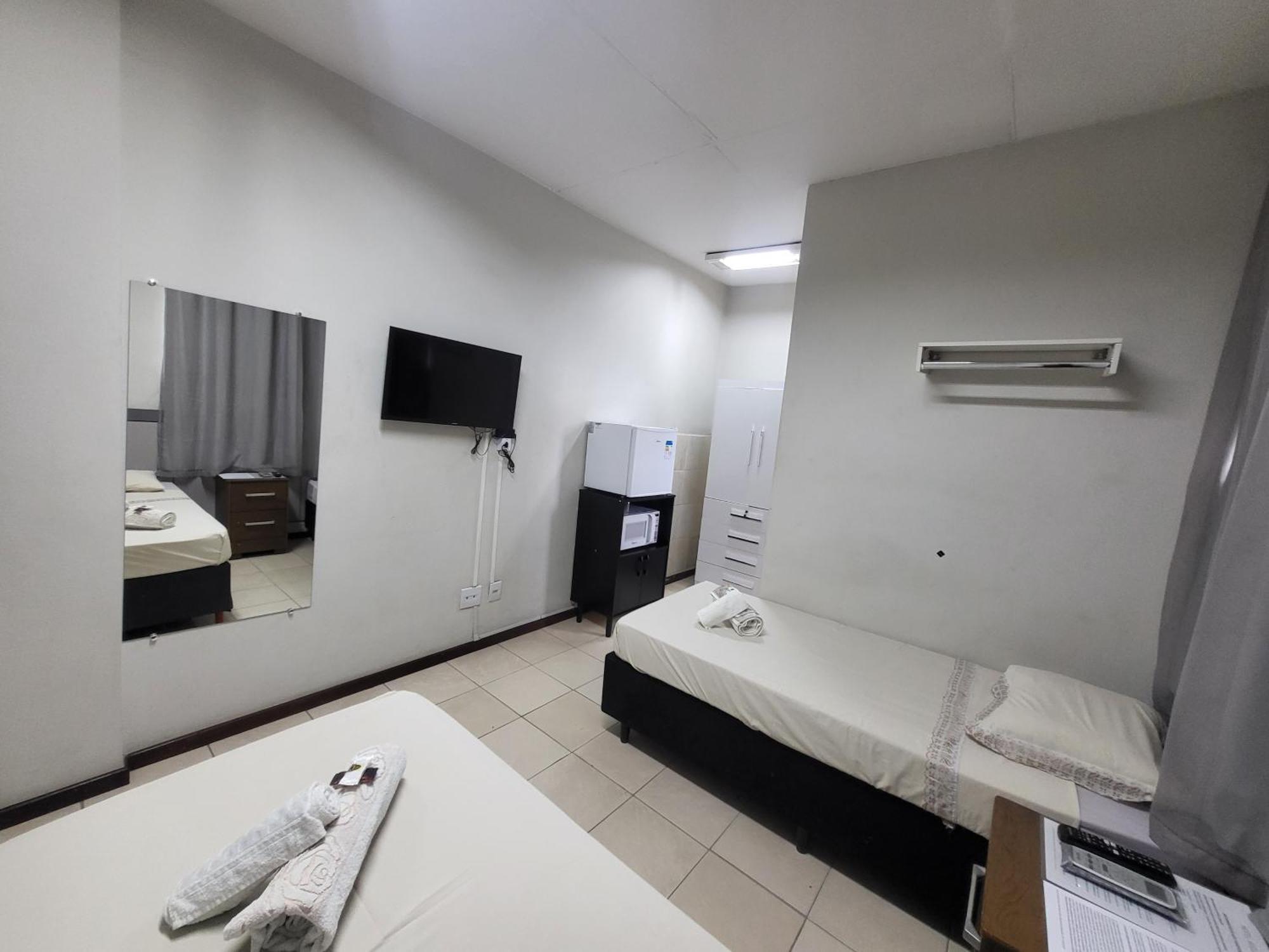 Hotel Avelar Ribeirão das Neves 外观 照片